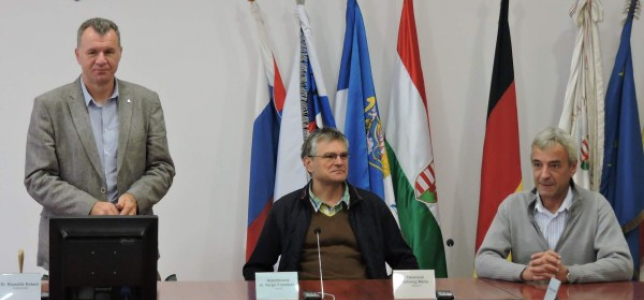 dr. Bozsolik Róbert polgármester köszöntötte a besigheimi vendég diákokat